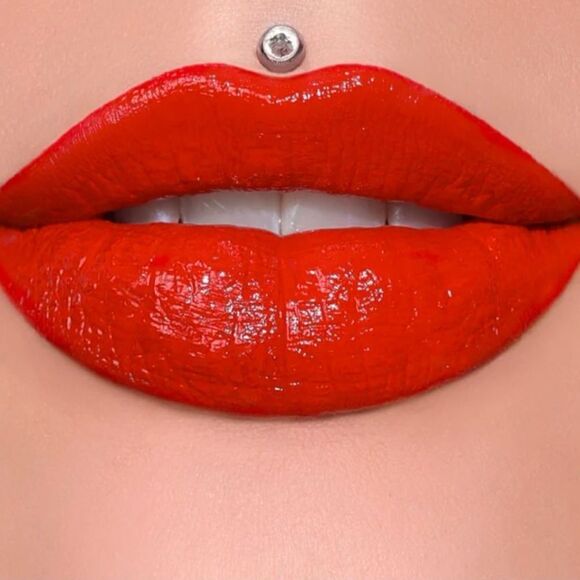 NIB Jeffree Star Everybody Knows Supreme Gloss Full Pigment Lip Gloss - Picture 1 of 7